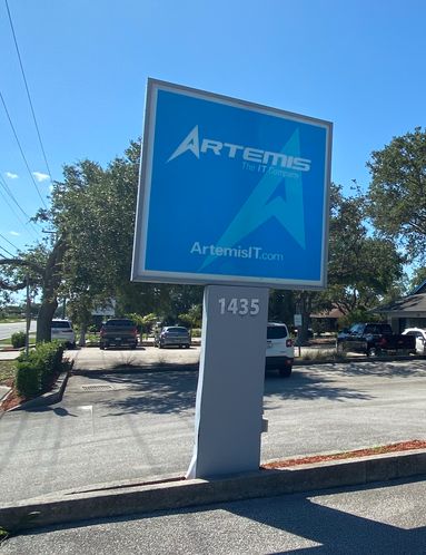 1435 Aurora Rd, Melbourne, FL 32935